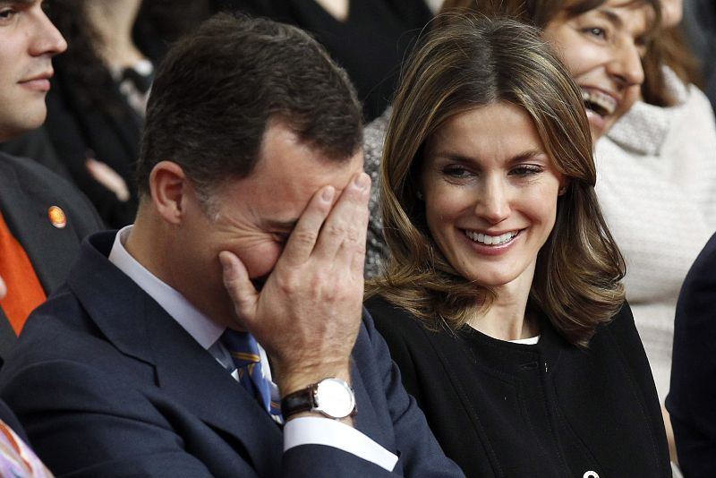 Príncipe de Asturias ríe