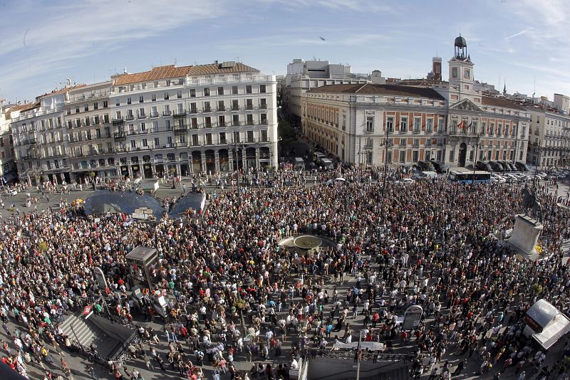 LOS INDIGNADOS VUELVEN A CONCENTRARSE HOY EN SOL PARA CONMEMORAR EL PRIMER ANIVERSARIO DEL 15M