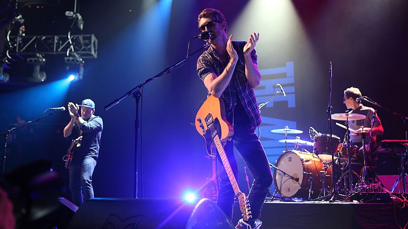 The Milk en el iTunes Festival 2012