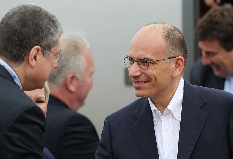 El primer ministro italiano, Enrico Letta, llega a Belfast