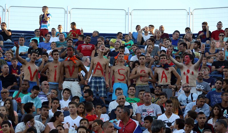 España vencía en las gradas gracias al buen juego desarrollado durante el campeonato.