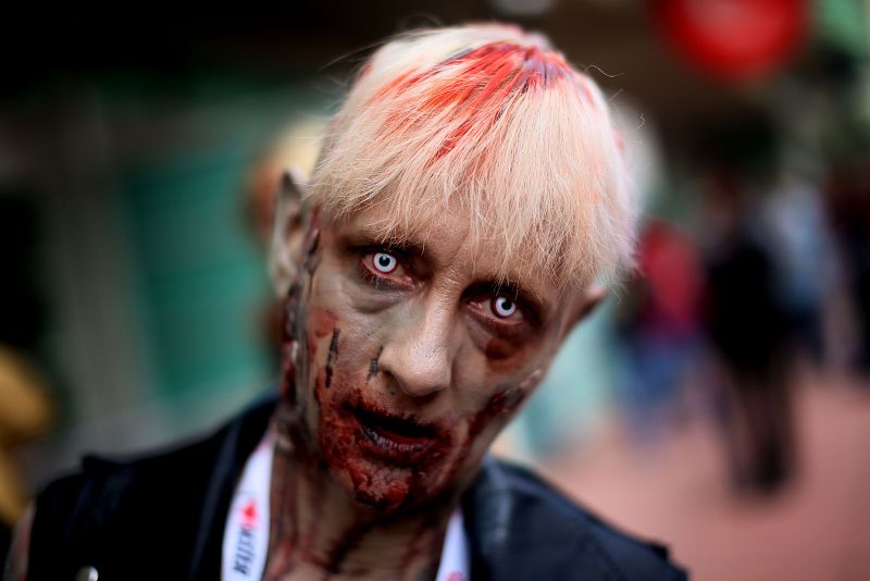 Miles de fans se reunen en la Feria Comic Con