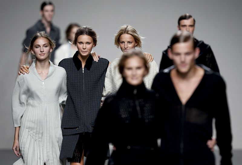 DESFILE DE LA FIRMA ETXEBERRÍA