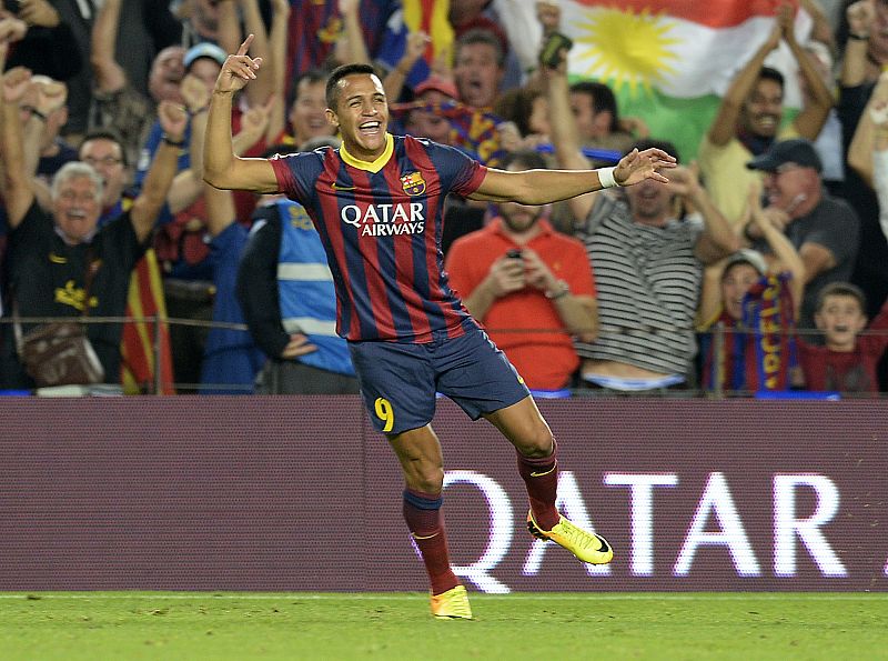 Alexis celebra su tanto al Real Madrid.