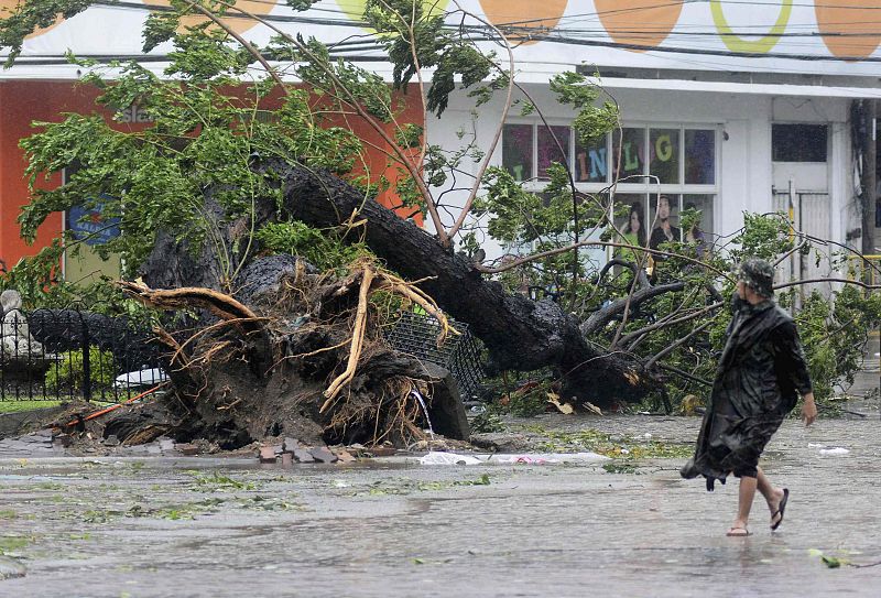 Graves daños en Filipinas tras el paso del supertifón 'Haiyan'