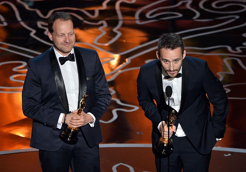 Kim Magnusson y Anders Walter reciben el premio al mejor cortometraje por 'Helium'