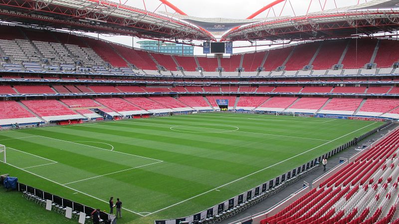 Vista general de las gradas del Estádio da Luz.