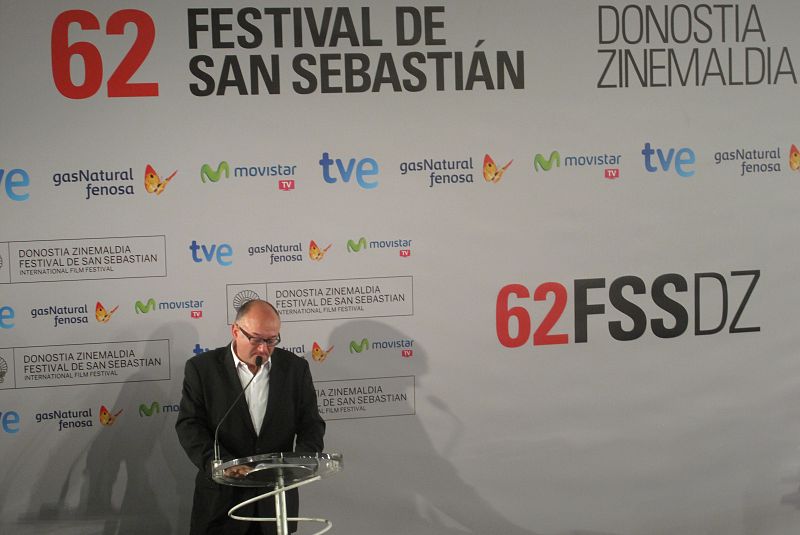 El director del Festival, José Luis Rebordinos, recuerda emocionado a Álex Angulo