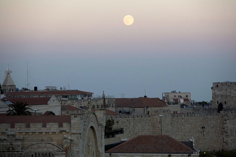 LA MAYOR SUPERLUNA DEL AÑO