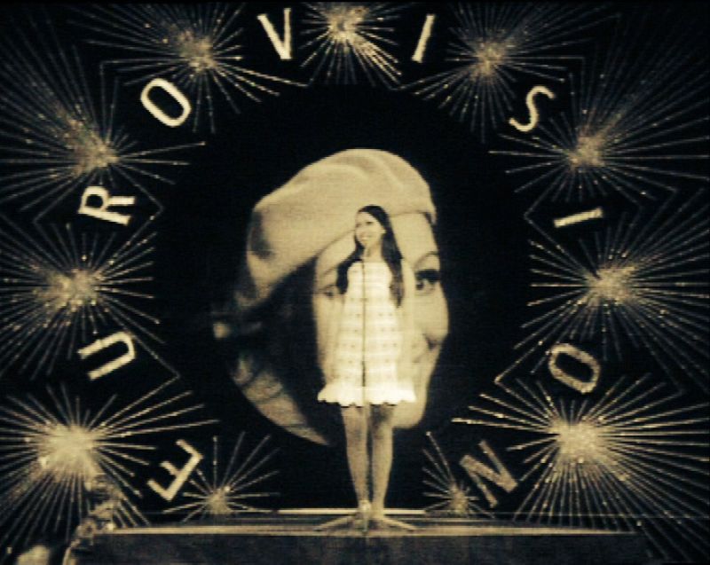 Corona de Oro para MASSIEL