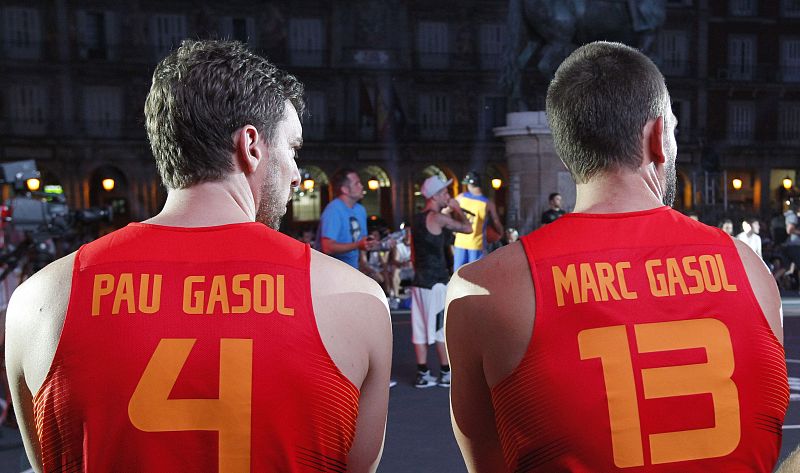 PRESENTACIÓN DE LA EQUIPACIÓN DE LA SELECCIÓN ESPAÑOLA PARA EL MUNDIAL