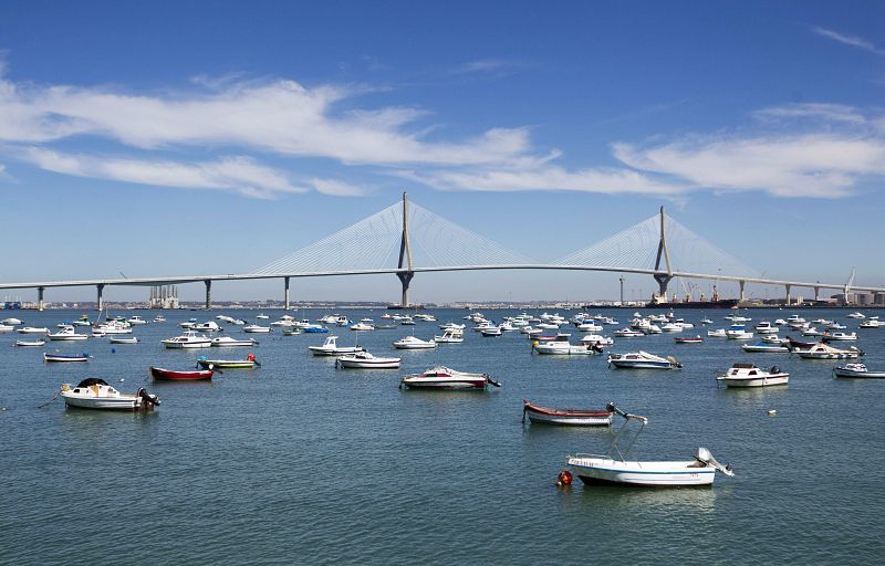 PUENTE "CONSTITUCIÓN 1812", UN HITO DE INGENIERÍA ESPAÑOLA, SE ESTRENA MAÑANA