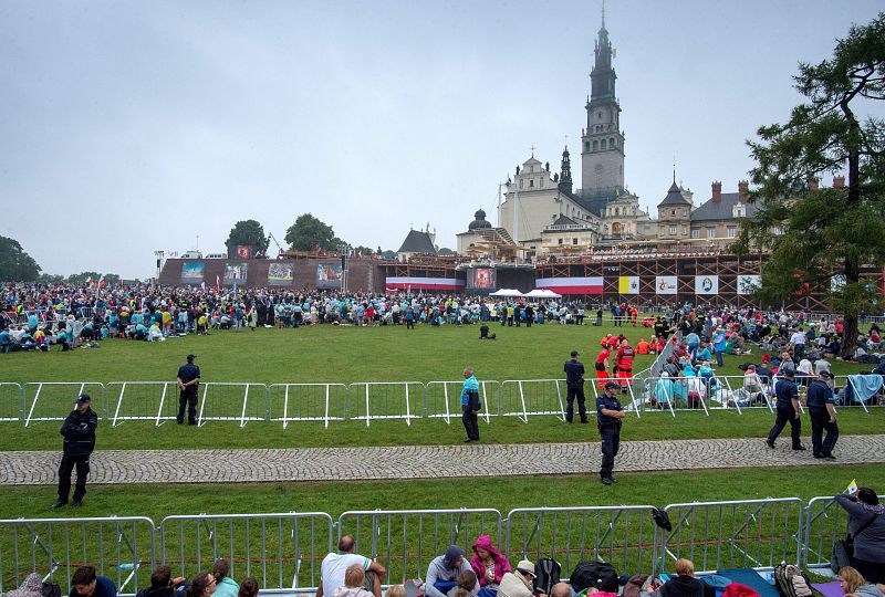 Últimos preparativos para la visita del papa Francisco a Cracovia con motivo de la JMJ 2016