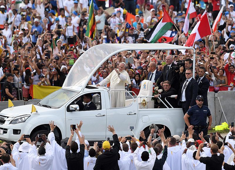 El papa ofrece la misa y clausura la JMJ en Cracovia