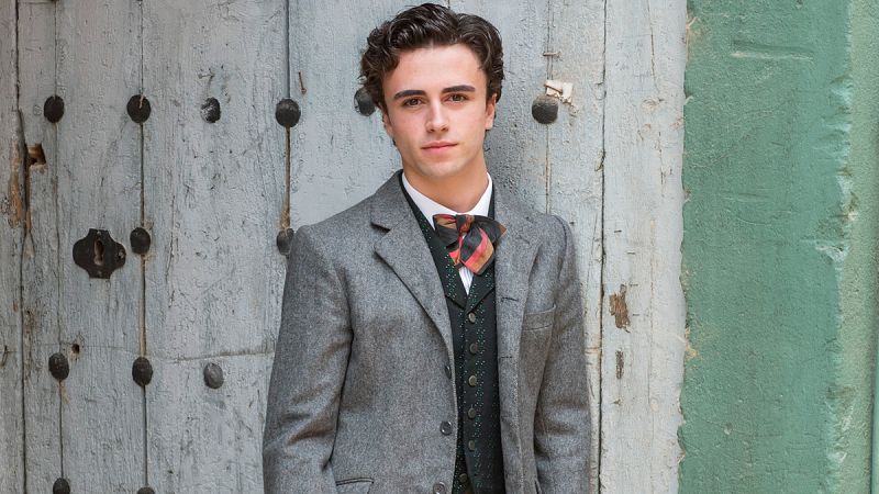 Itzan Escamilla es Juan