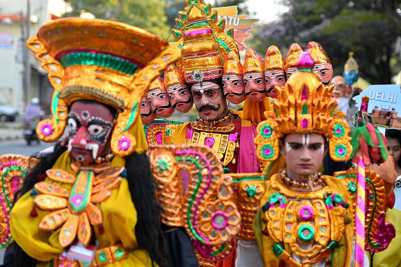 Fiestas en populares en la ciudad india de Bangalore