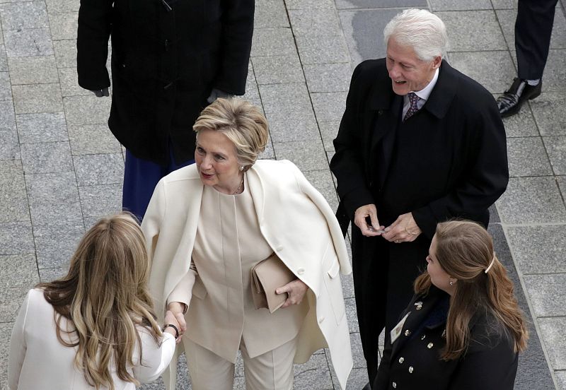 Hillary Clinton acude a la ceremonia