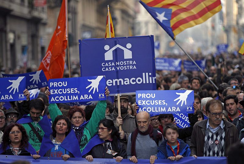 UNAS 160.000 PERSONAS PARTICIPAN EN MANIFESTACIÓN EN APOYO A LOS REFUGIADOS