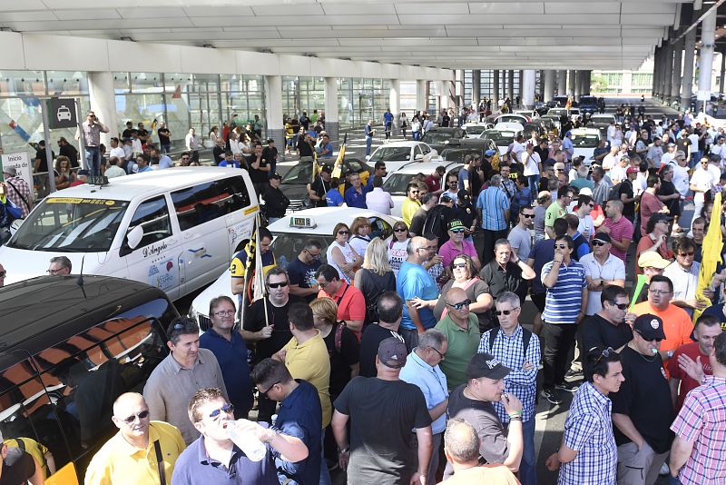 Imagen de la salida de la estación de tren de Atocha en Madrid