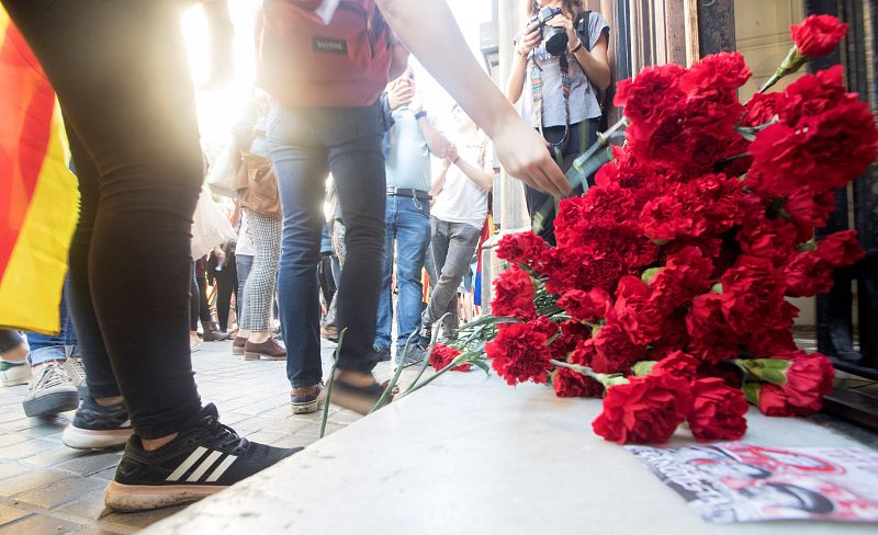 CIENTOS DE ESTUDIANTES SE MANIFIESTAN EN BARCELONA A FAVOR DE LA INDEPENDENCIA