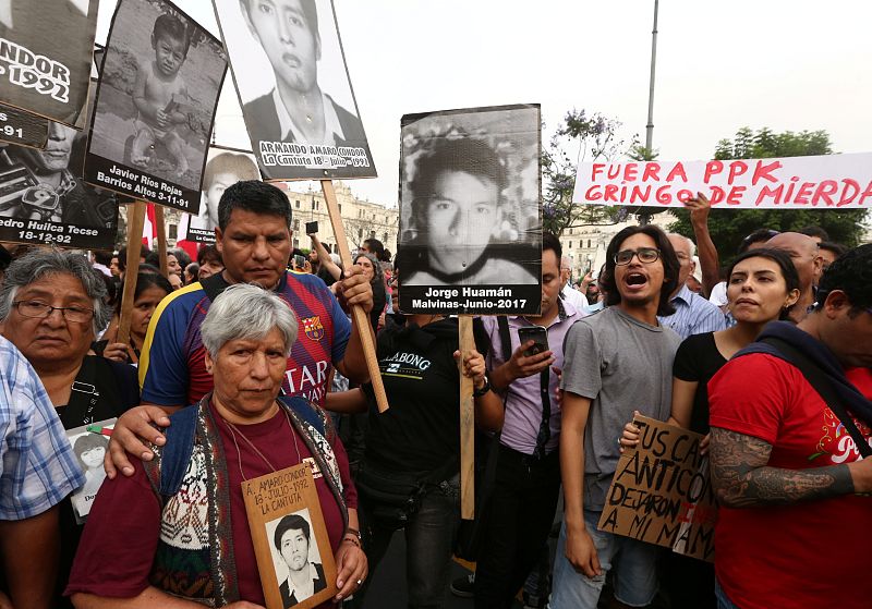 Las víctimas de la guerrilla, protagonistas de la manifestación