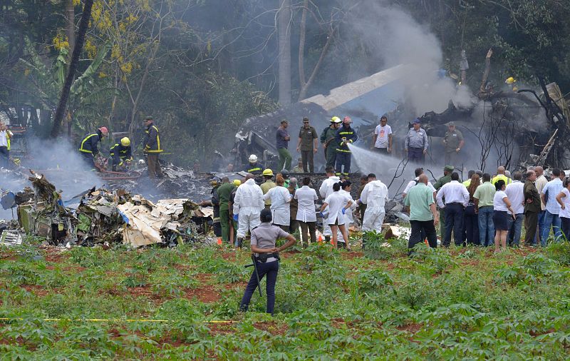Primeras imágenes del accidente aéreo en La Habana