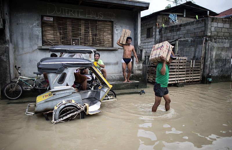Los vecinos de Calumpit evalúan daños