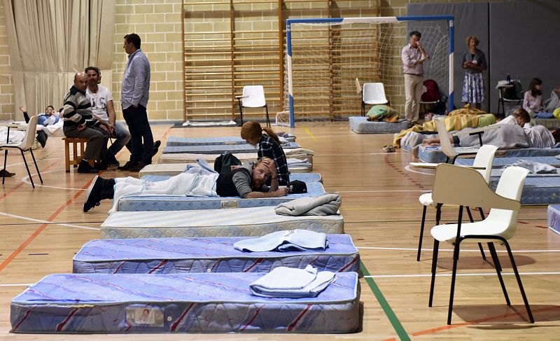 Los evacuados han sido trasladados a distintos pabellones deportivos