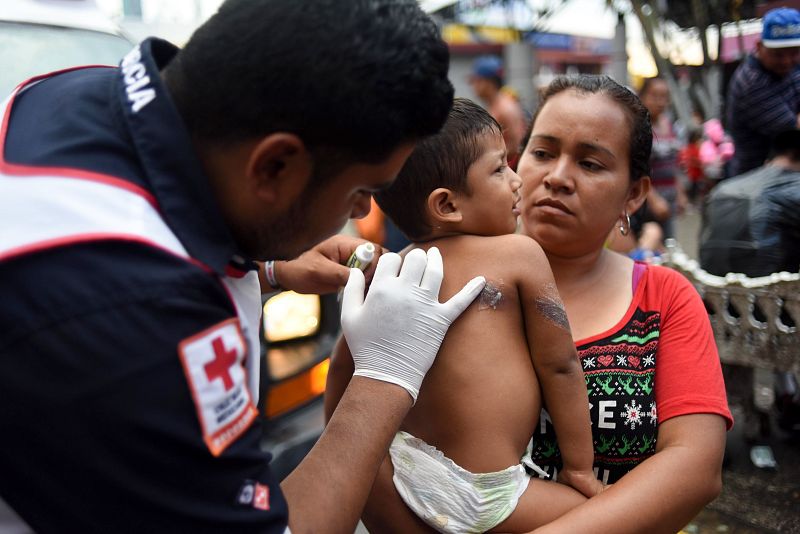 Migrantes hondureños se dirigen a EE.UU