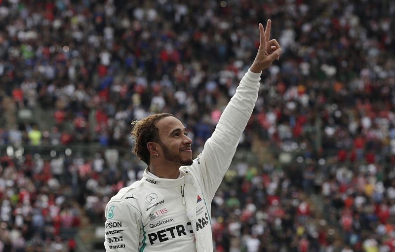 Hamilton suma su quinta corona mundial en México.