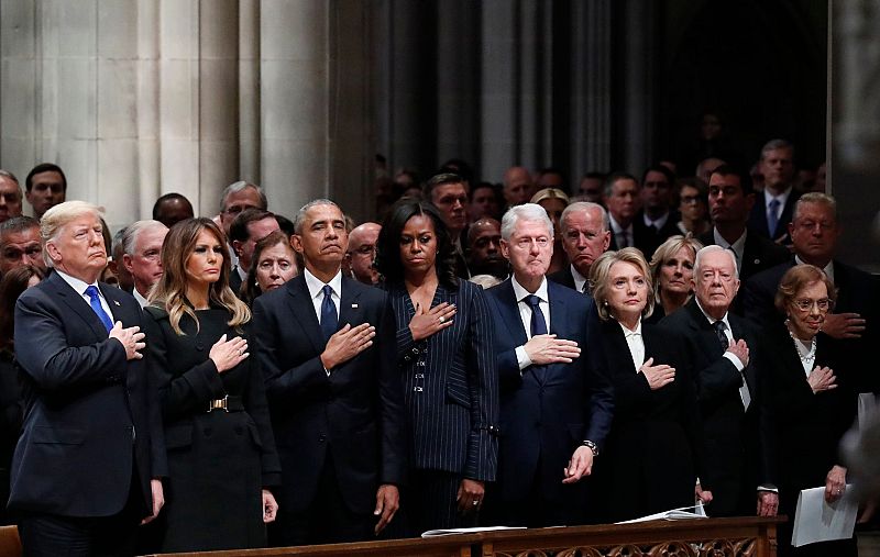 Los expresidentes de EE.UU. homenajean a George Bush padre