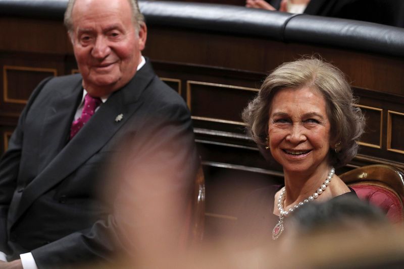 Los reyes eméritos, emocionados
