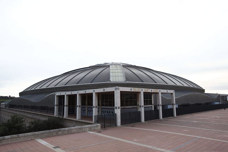 Vista del Palau Sant Jordi de Barcelona (1990).
