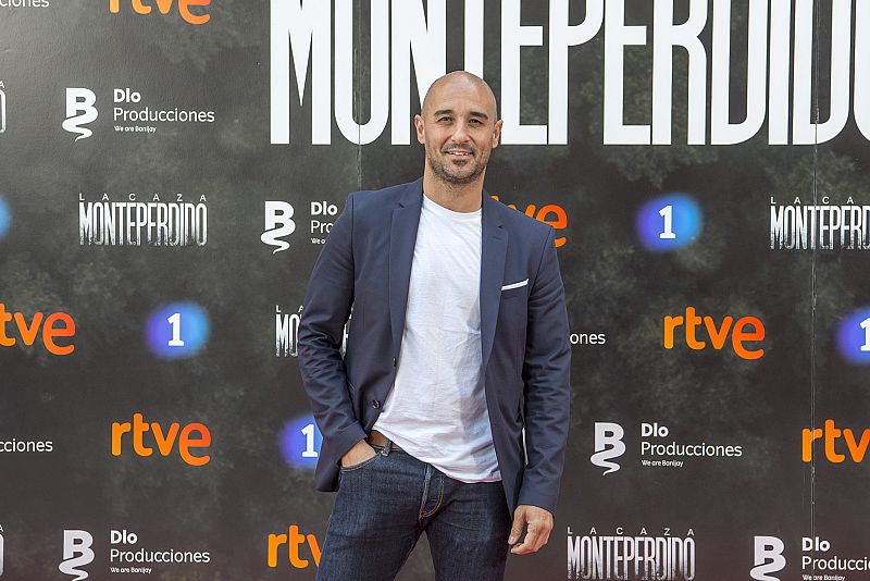 Alain Hernández como el cabo de la Guardia Civil Victor Gamero
