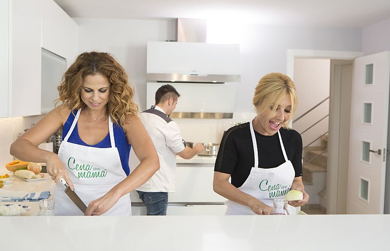 Pastora y Cayetana
