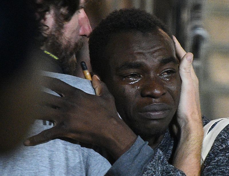 El desembarco de los 83 migrantes del Open Arms al puerto de Lampedusa