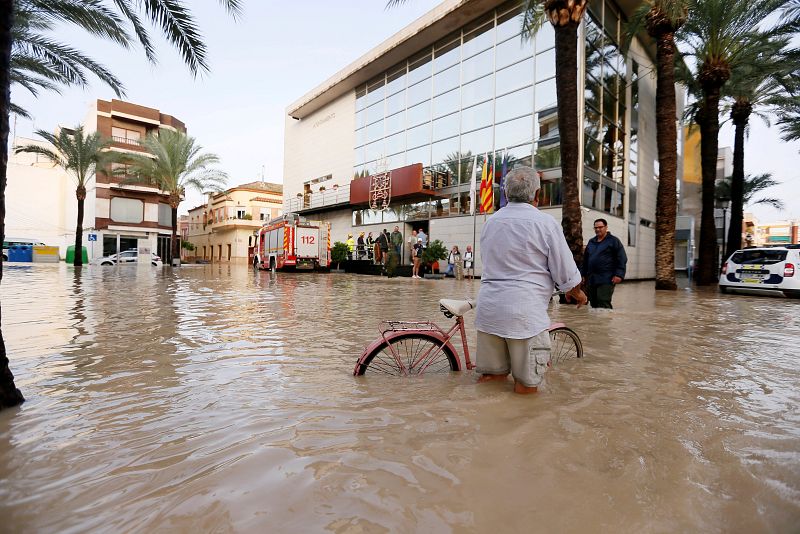 Efectos de la gota fría en Dolores (Alicante)