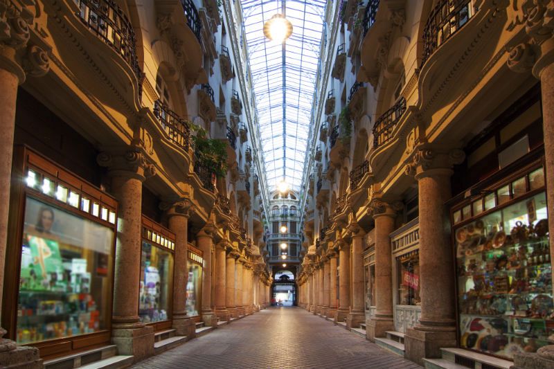 Pasaje Lodares.