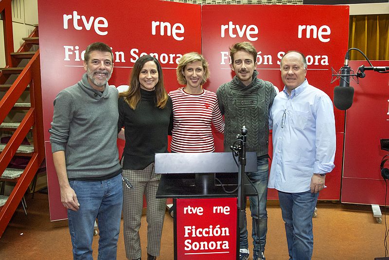 De izq. a dcha. Juan Megías, Mayca Aguilera, Cecilia Freire, Víctor Clavijo y Benigno Moreno