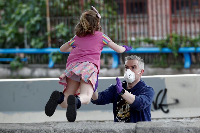 Los niños pueden salir a la calle a pasear