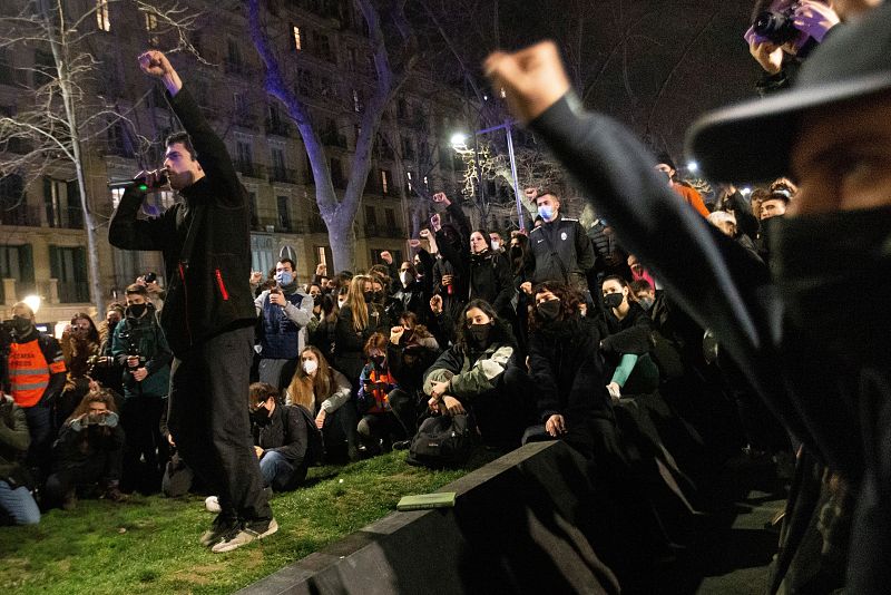 Protestas en Barcelona por la detención de Pablo Hasel
