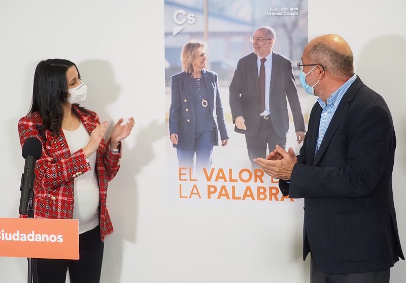 Arrimadas e Igea descubren el cartel de campaña