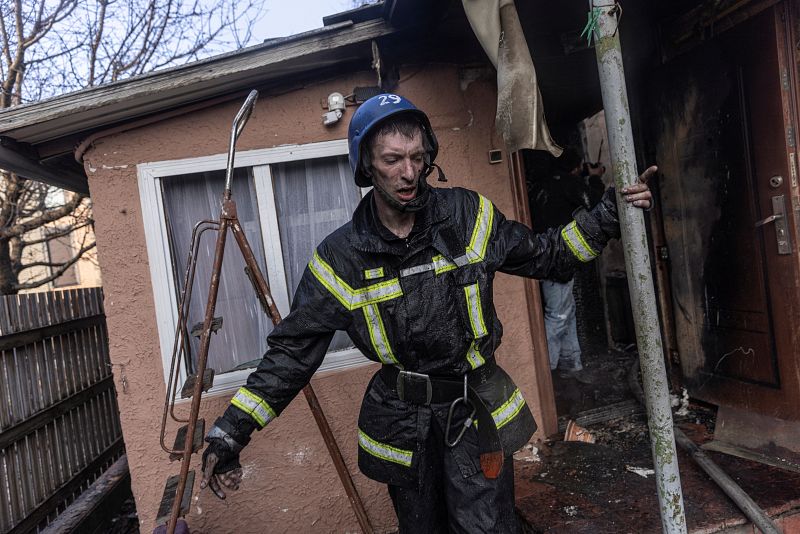 Los efectivos de emergencias acuden tras los ataques
