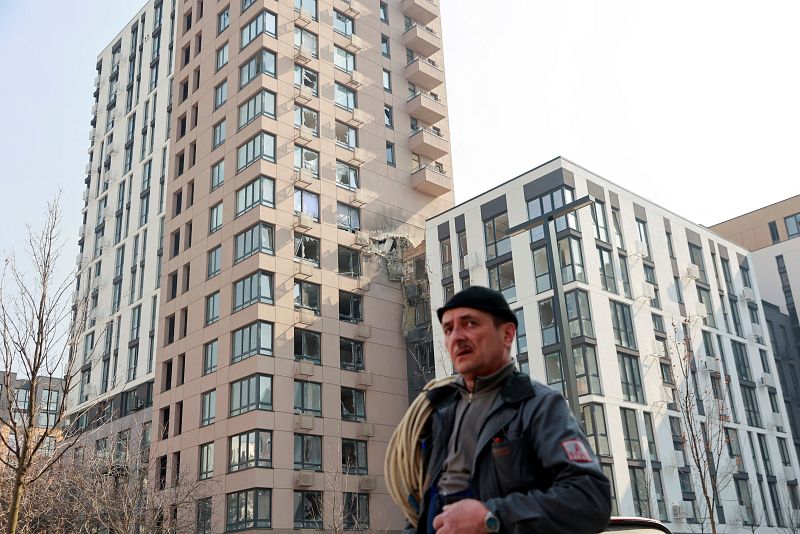 Destrucción de áreas civiles en Kiev