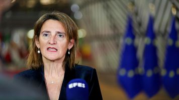 La ministra espaola de Transicin Ecolgica, Teresa Ribera, en una rueda de prensa en Bruselas