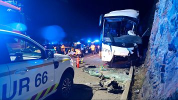 Dos muertos en un accidente de un autobs espaol en el sur de Francia