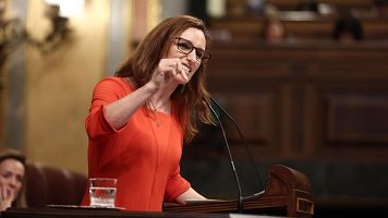Mnica Garca, ministra de Sanidad, durante el debate de la ley en el Congreso de los Diputados