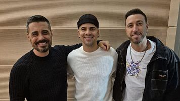 Iv�n Torres y Javier Moreno, integrantes de Efecto Pasillo, presentan su �ltimo trabajo en El despertador de RNE.