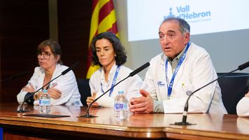 L'equip m�dic que ha at�s Salvador Illa explica en roda de premsa l'estat de salut del president de la Generalitat
