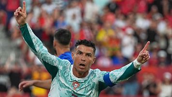 Cristiano Ronaldo celebra su gol contra Croacia